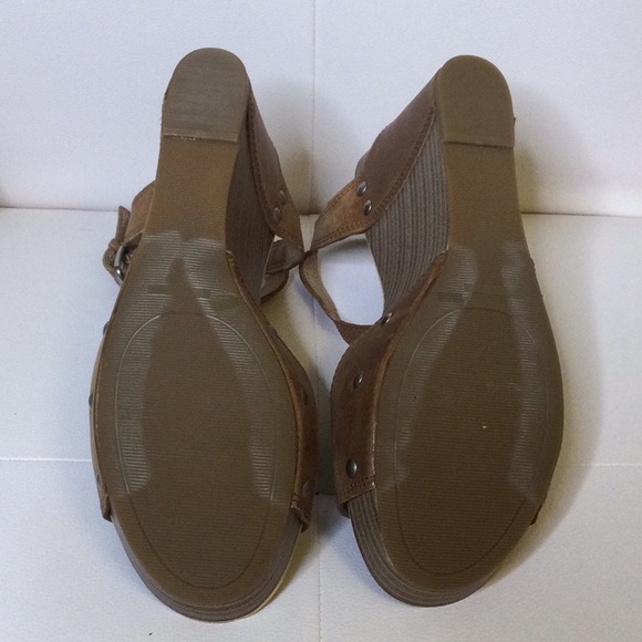 🌹HP🌹🆕NWOT Lucky Brand Masrhha Leather Upper,10M - Picture 6 of 13